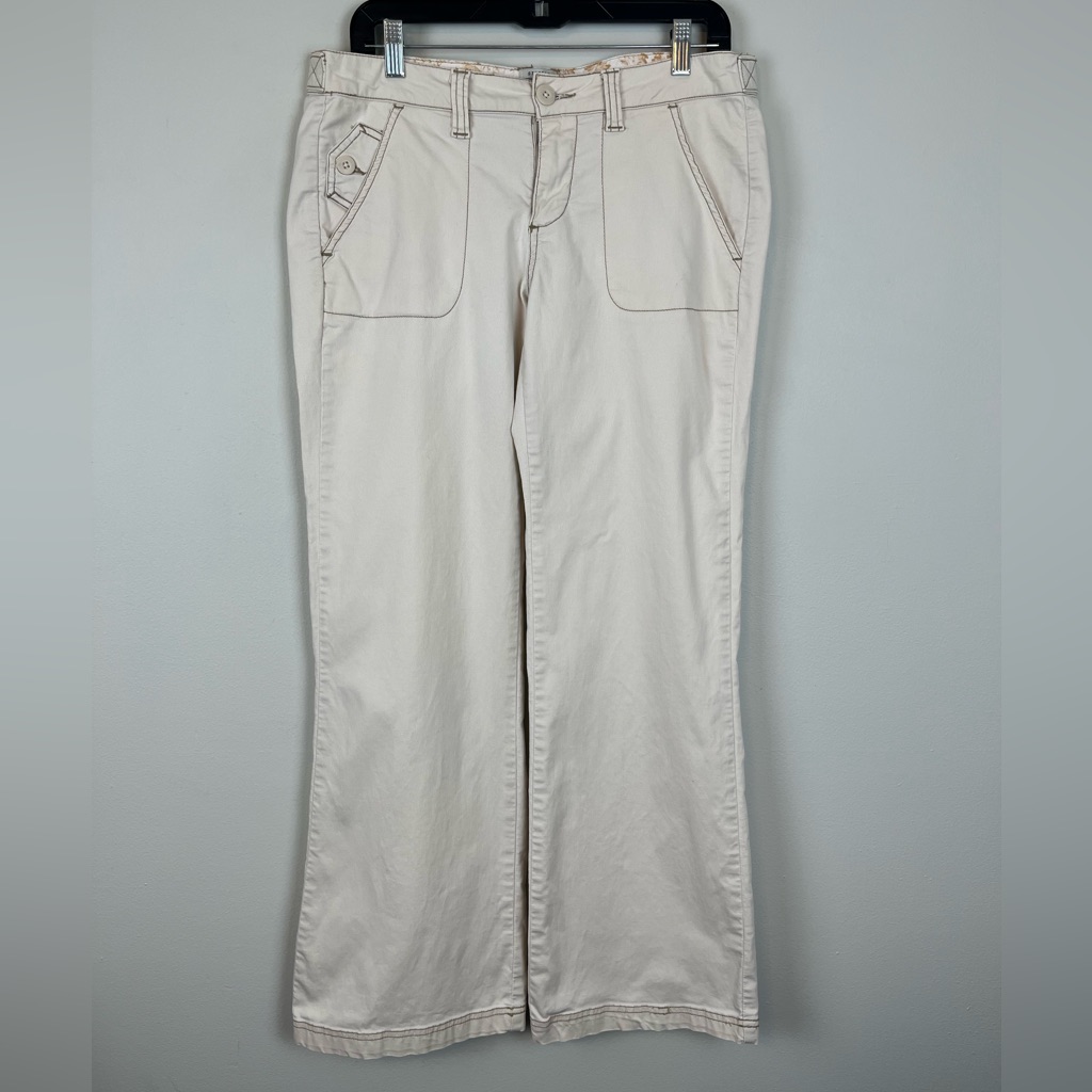 Old Navy Y2k Vintage Cream Cotton Flare Leg Low Rise Pants Size 10